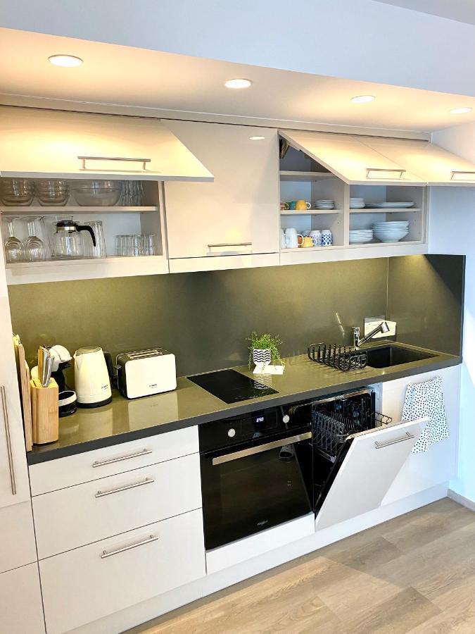 Atrium Apartman Heviz Mit Panoramaterrasse Und Tiefgarage Luaran gambar