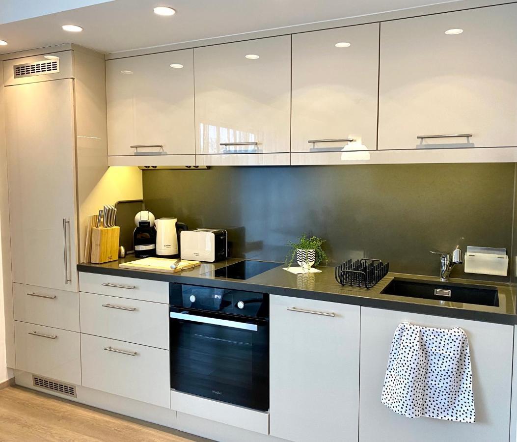 Atrium Apartman Heviz Mit Panoramaterrasse Und Tiefgarage Luaran gambar